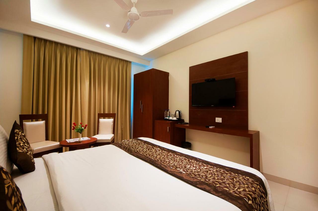 Hotel Z Suites- Delhi Igi Airport Nowe Delhi Zewnętrze zdjęcie